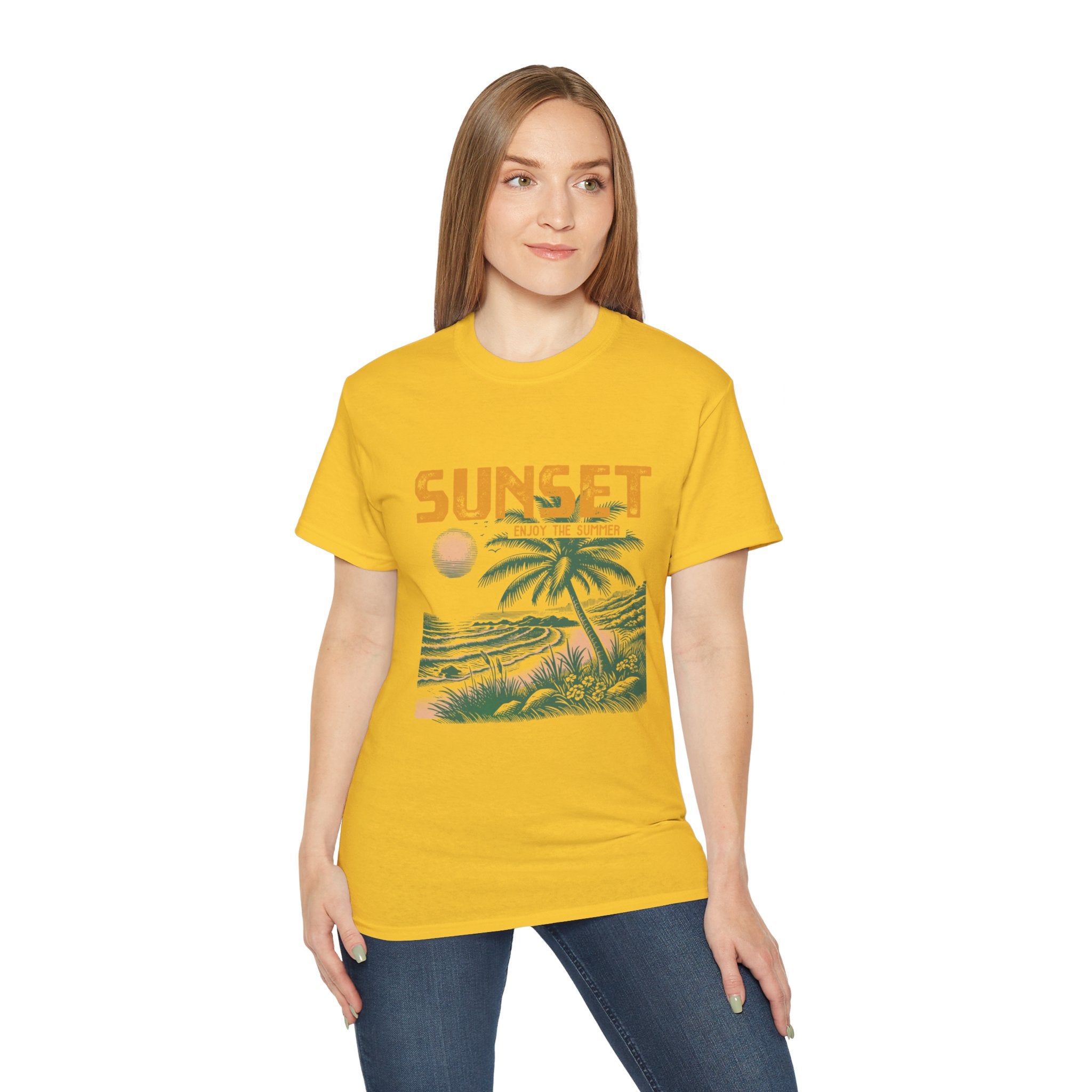 Vintage Summer Beach : Sunset t-shirt