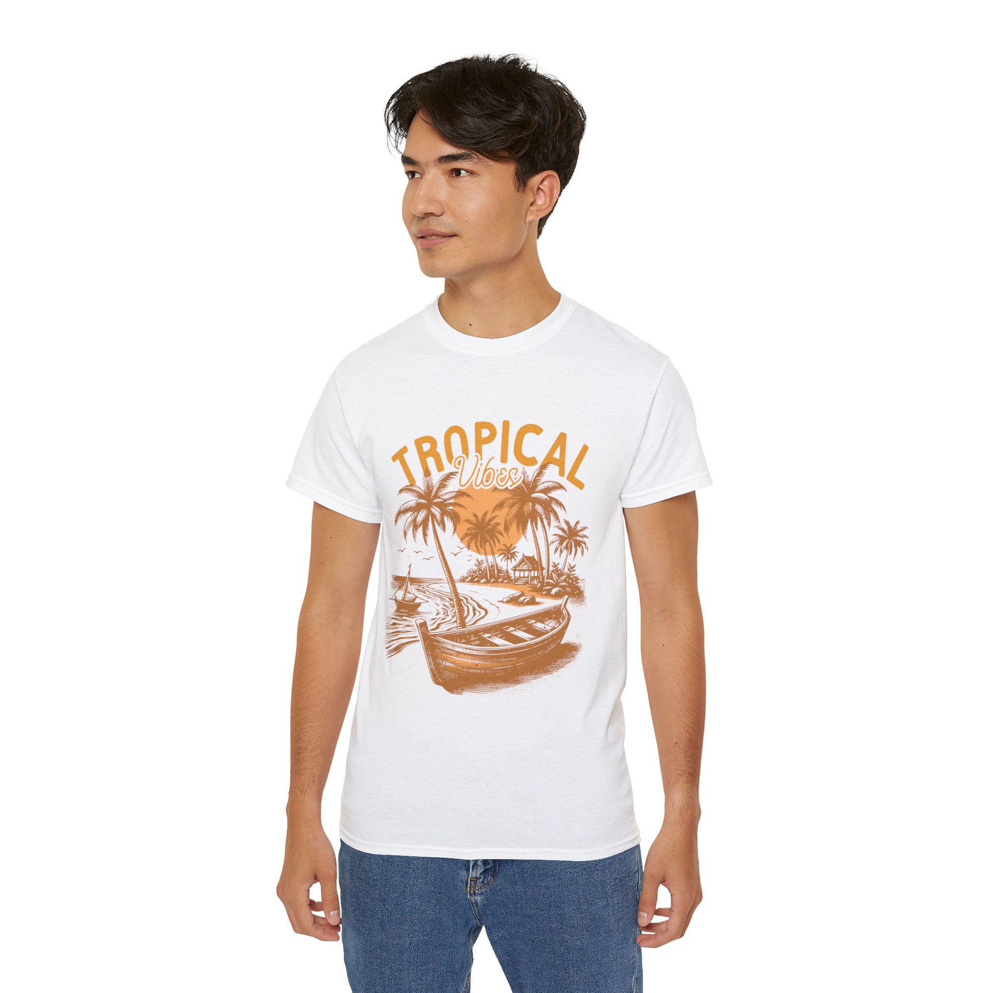 Vintage Summer Beach : Tropical t-shirt