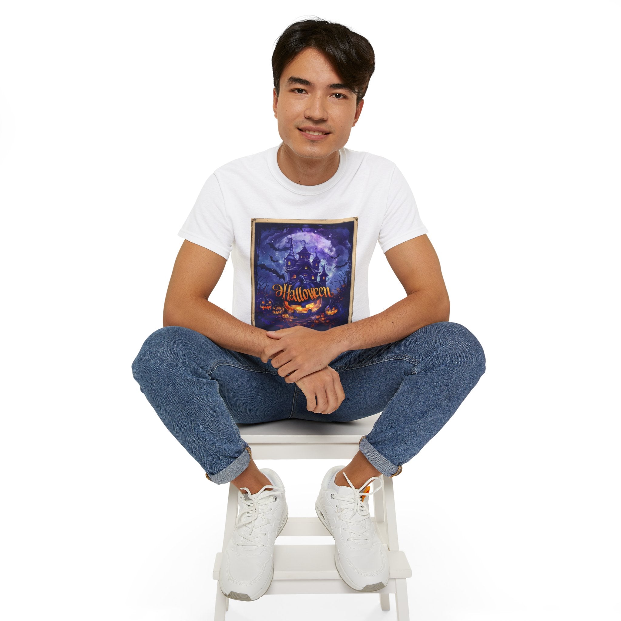 Halloween Haunted House T-Shirt – Spooky Moonlit Mansion & Pumpkins