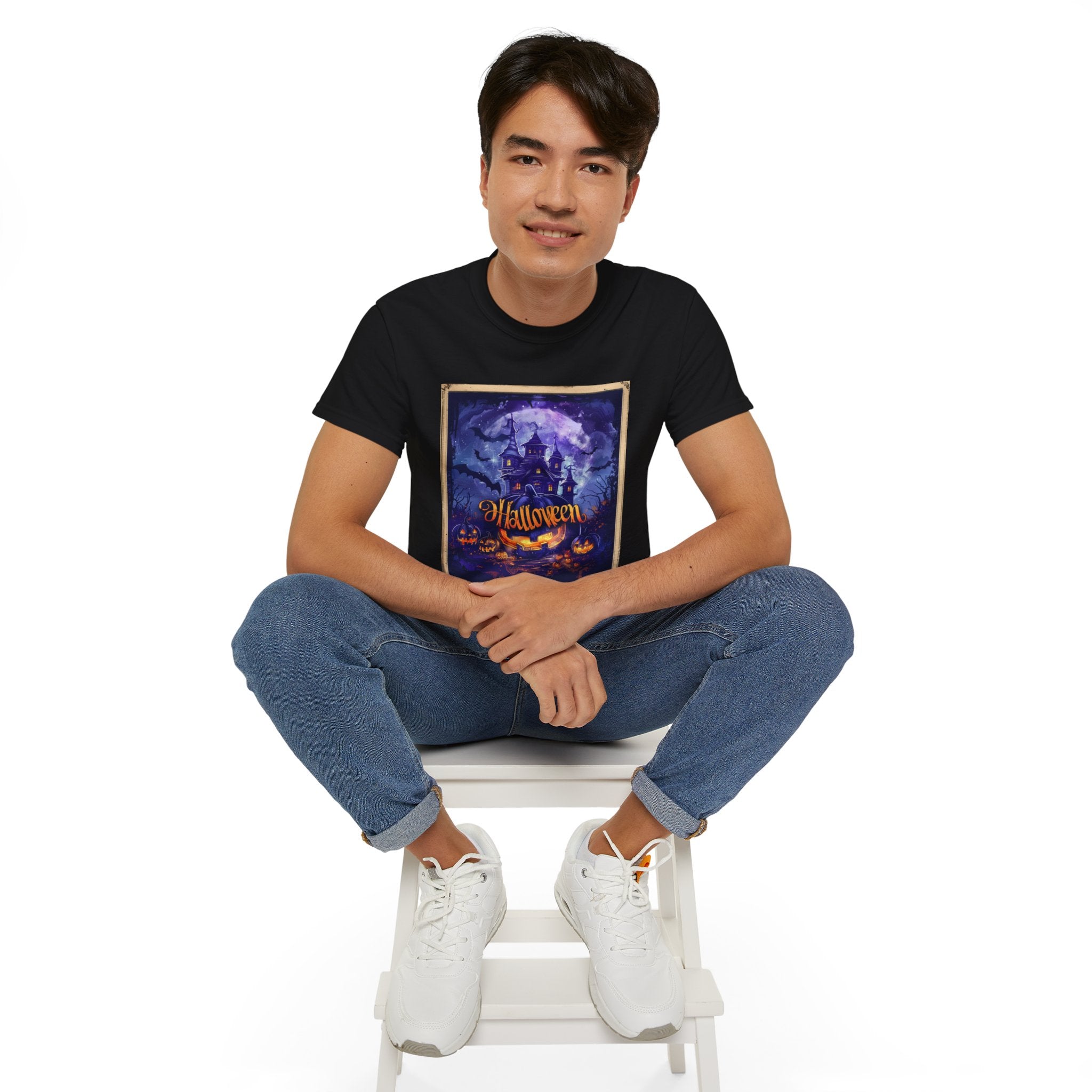 Halloween Haunted House T-Shirt – Spooky Moonlit Mansion & Pumpkins