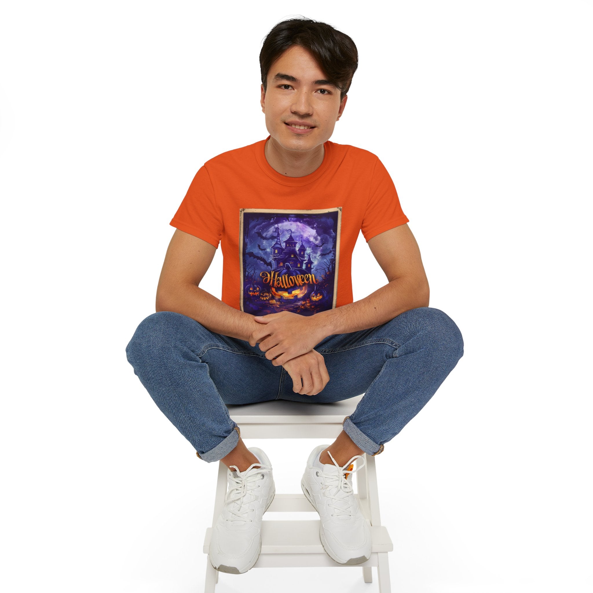 Halloween Haunted House T-Shirt – Spooky Moonlit Mansion & Pumpkins