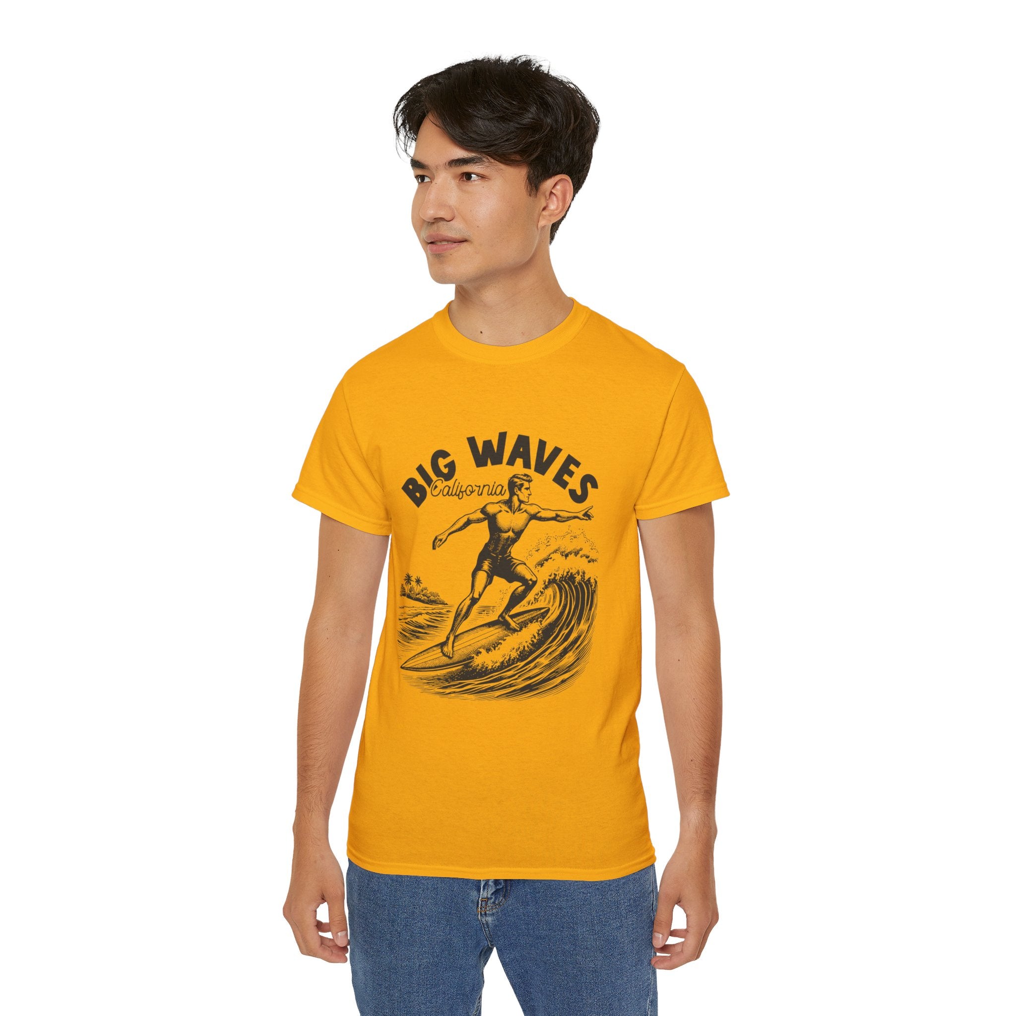 Vintage Summer Beach: Big Waves - T-shirt California