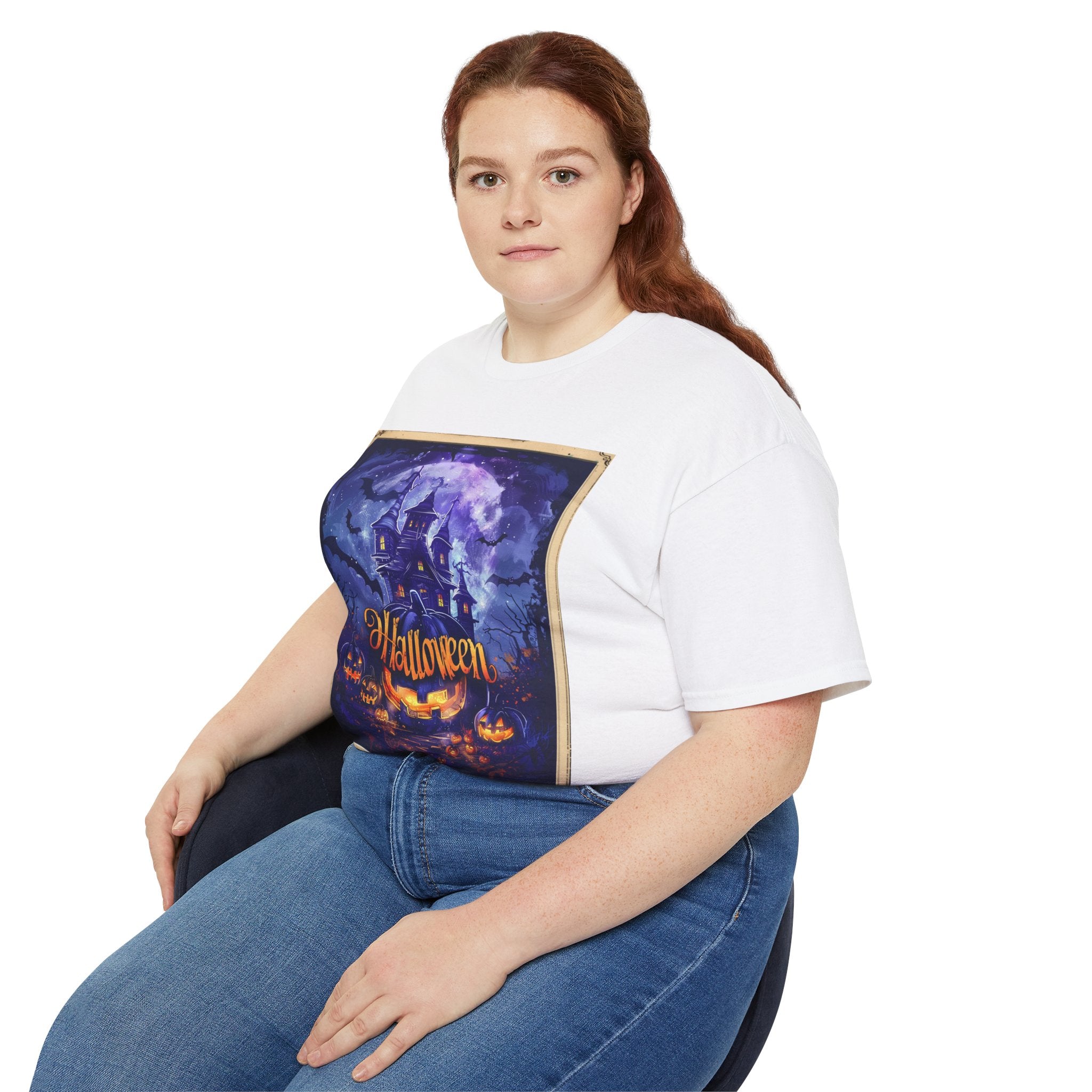 Halloween Haunted House T-Shirt – Spooky Moonlit Mansion & Pumpkins